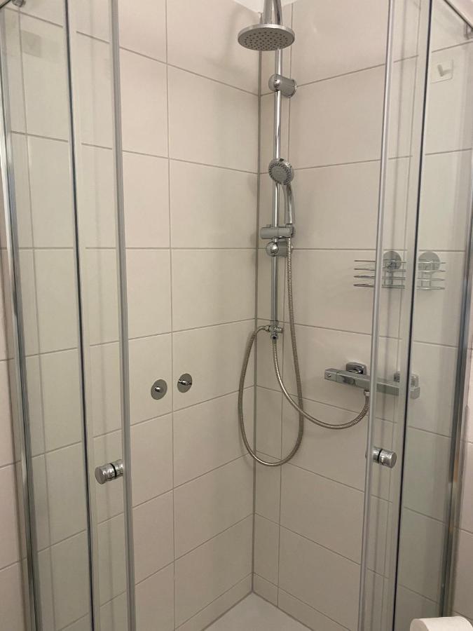 Work & Travel - Gratis Netflix - Seht Gute Verkehrsanbindung Apartment *